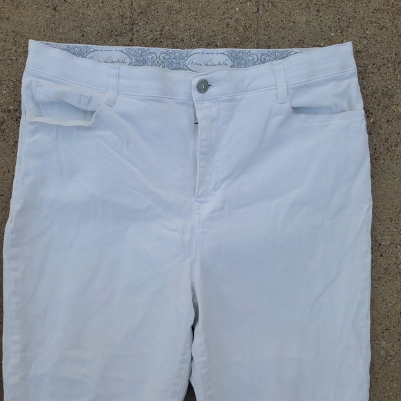 Gloria Vanderbilt White Missy Jeans sz 14 - Picture 4 of 9